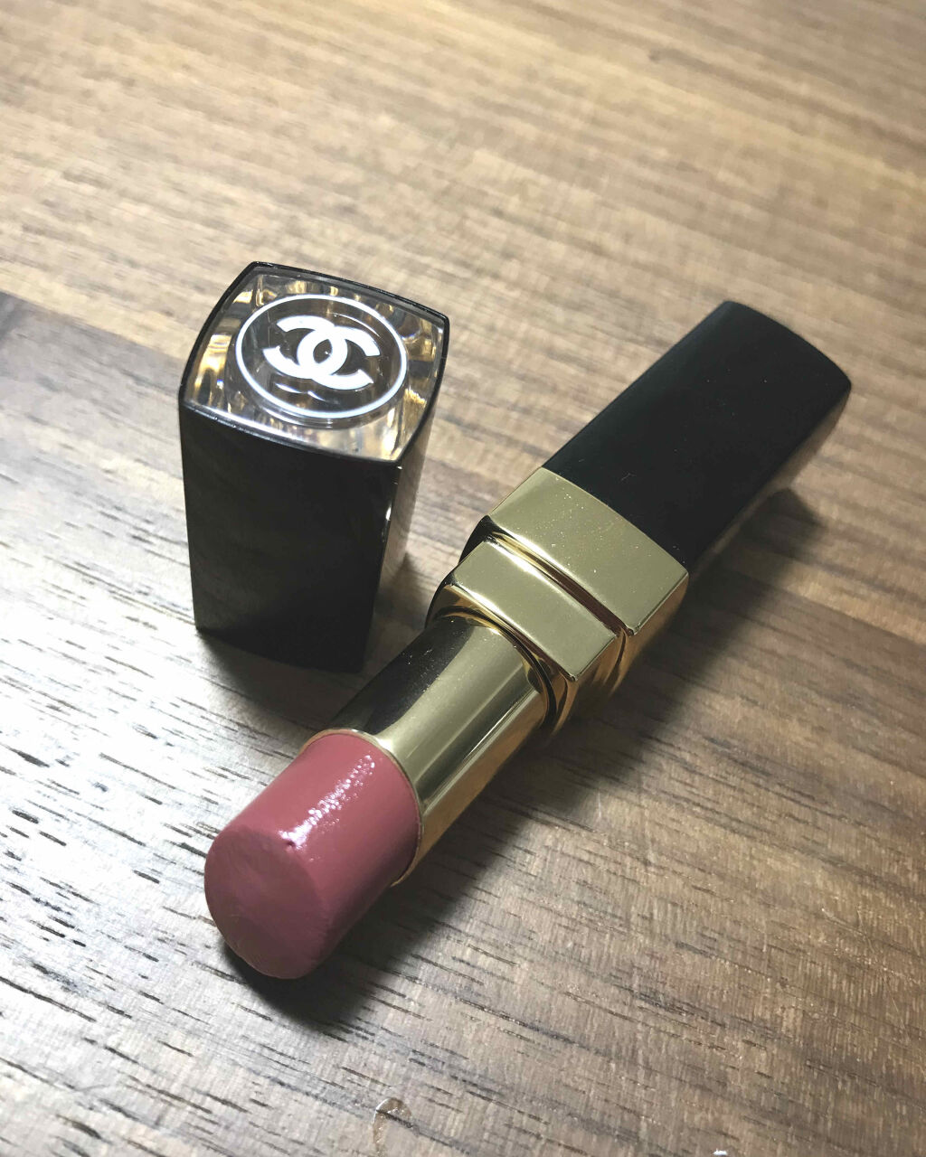 ルージュ ココ フラッシュ/CHANEL/口紅を使ったクチコミ（1枚目）