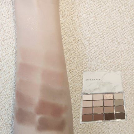 ソフトブラーリングアイパレット/wakemake/アイシャドウパレットを使ったクチコミ(4枚目)