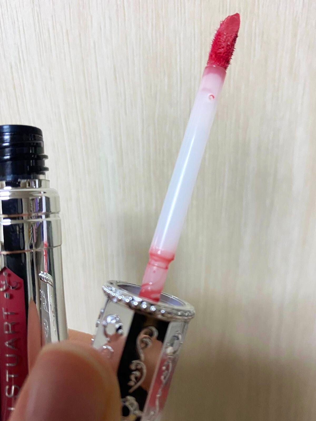 ジルスチュアート タイムレスグロウ ルージュティント/JILL STUART/リップティントを使ったクチコミ(4枚目)