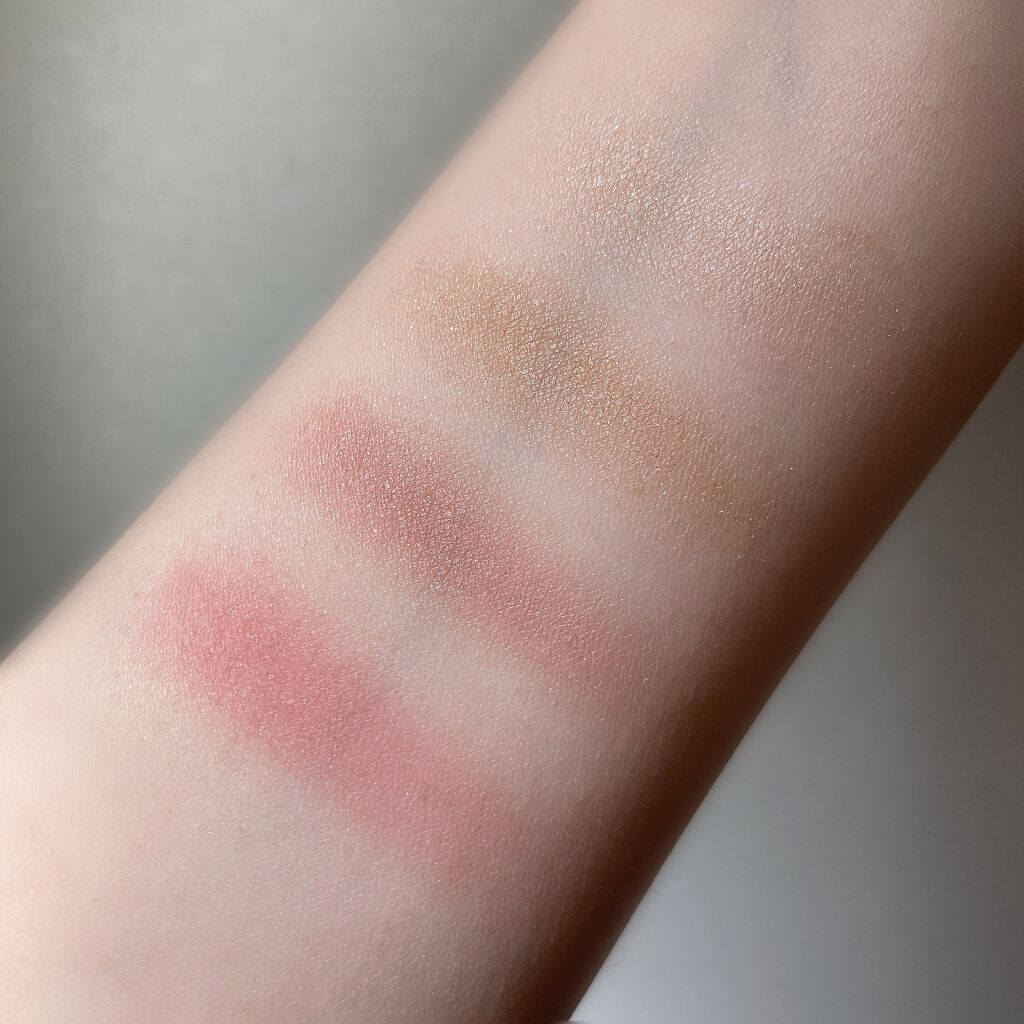 リアルクローズシャドウ/excel/アイシャドウパレットを使ったクチコミ(3枚目)