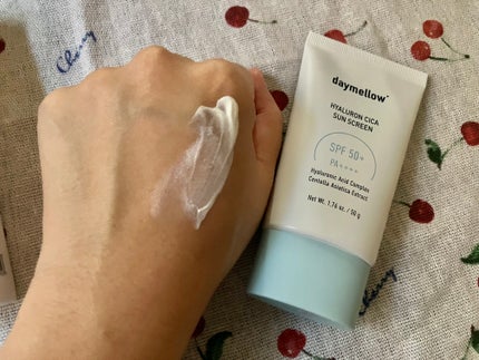ヒアルロンシカサンスクリーン/daymellow’/日焼け止めクリームを使ったクチコミ(4枚目)
