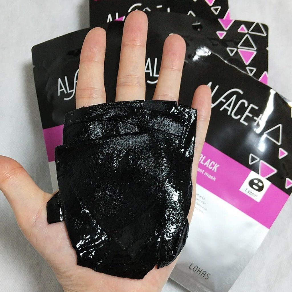 トゥインクルブラック アクアモイスチャーシートマスク 5枚入り/ALFACE+/シートマスク・パックを使ったクチコミ（2枚目）