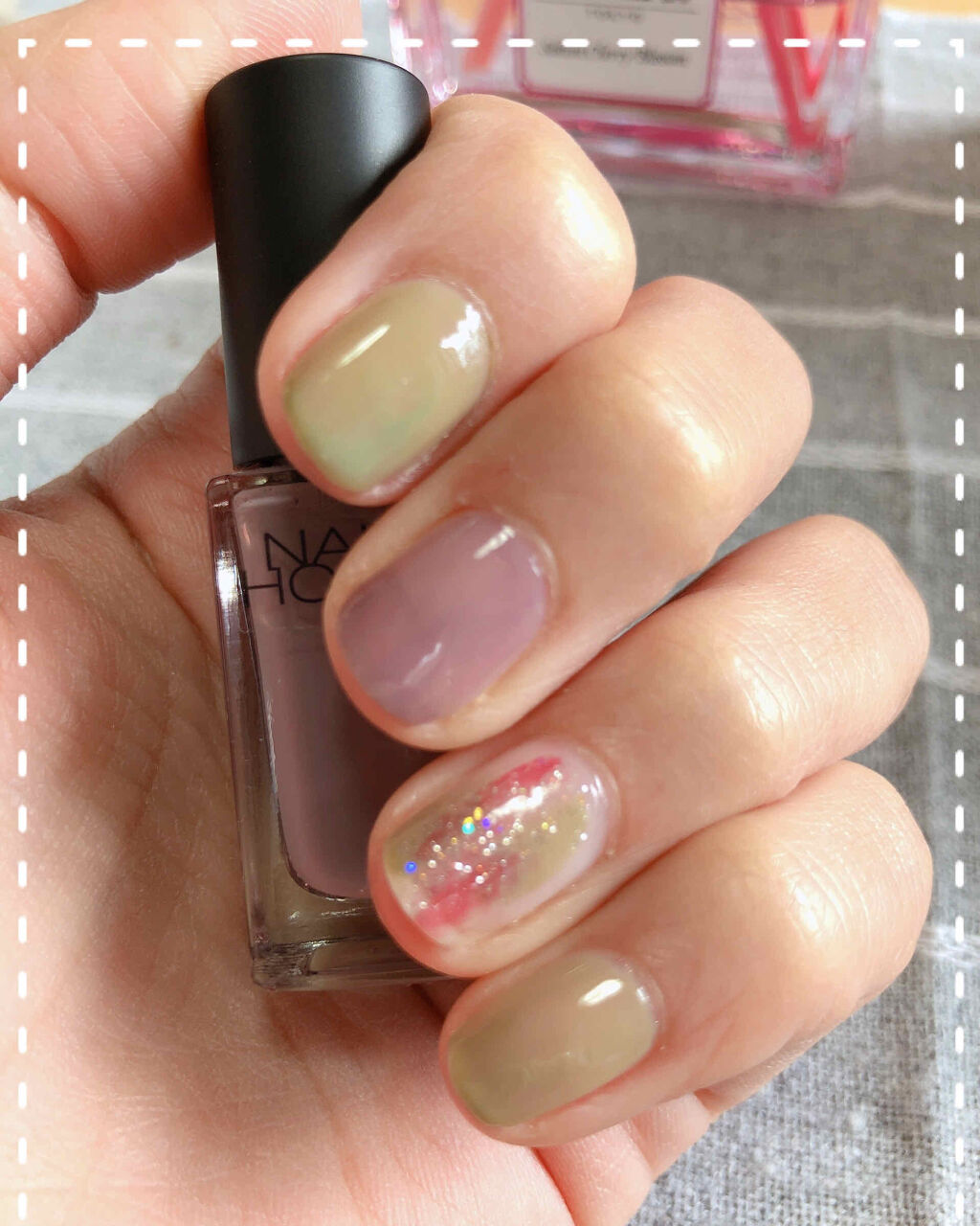 カラフルネイルズ/キャンメイク/マニキュアを使ったクチコミ（2枚目）