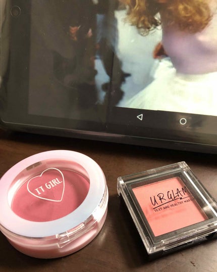 UR GLAM SELECT EYES/U R GLAM/単色アイシャドウを使ったクチコミ(1枚目)