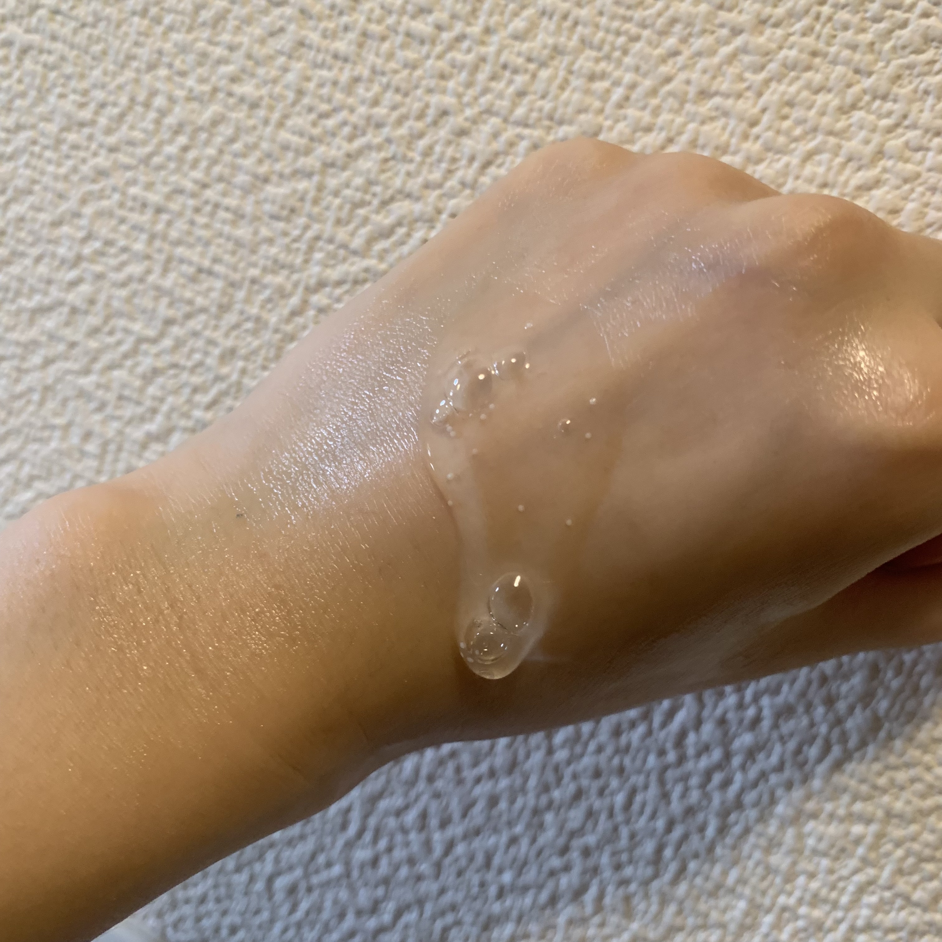 トーンブライトニング カプセルアンプル/SKIN1004/美容液を使ったクチコミ（2枚目）