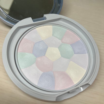 イルミネイティングフィニッシュパウダー ~Abloom~/キャンメイク/プレストパウダーを使ったクチコミ(2枚目)