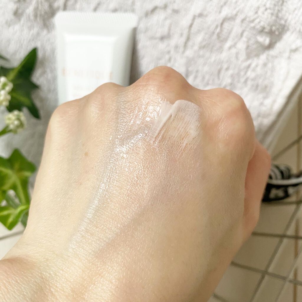 ベネフィーク ホリスティックホワイトUV/BENEFIQUE/日焼け止めスティックを使ったクチコミ（2枚目）