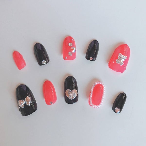 AT濃密グラマラスネイルエナメル/Art Collection/マニキュア by  受験終わったら帰ってきます