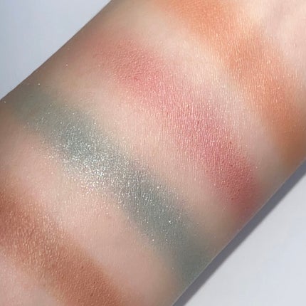 アイカラーレーション/LUNASOL/アイシャドウパレットを使ったクチコミ(4枚目)