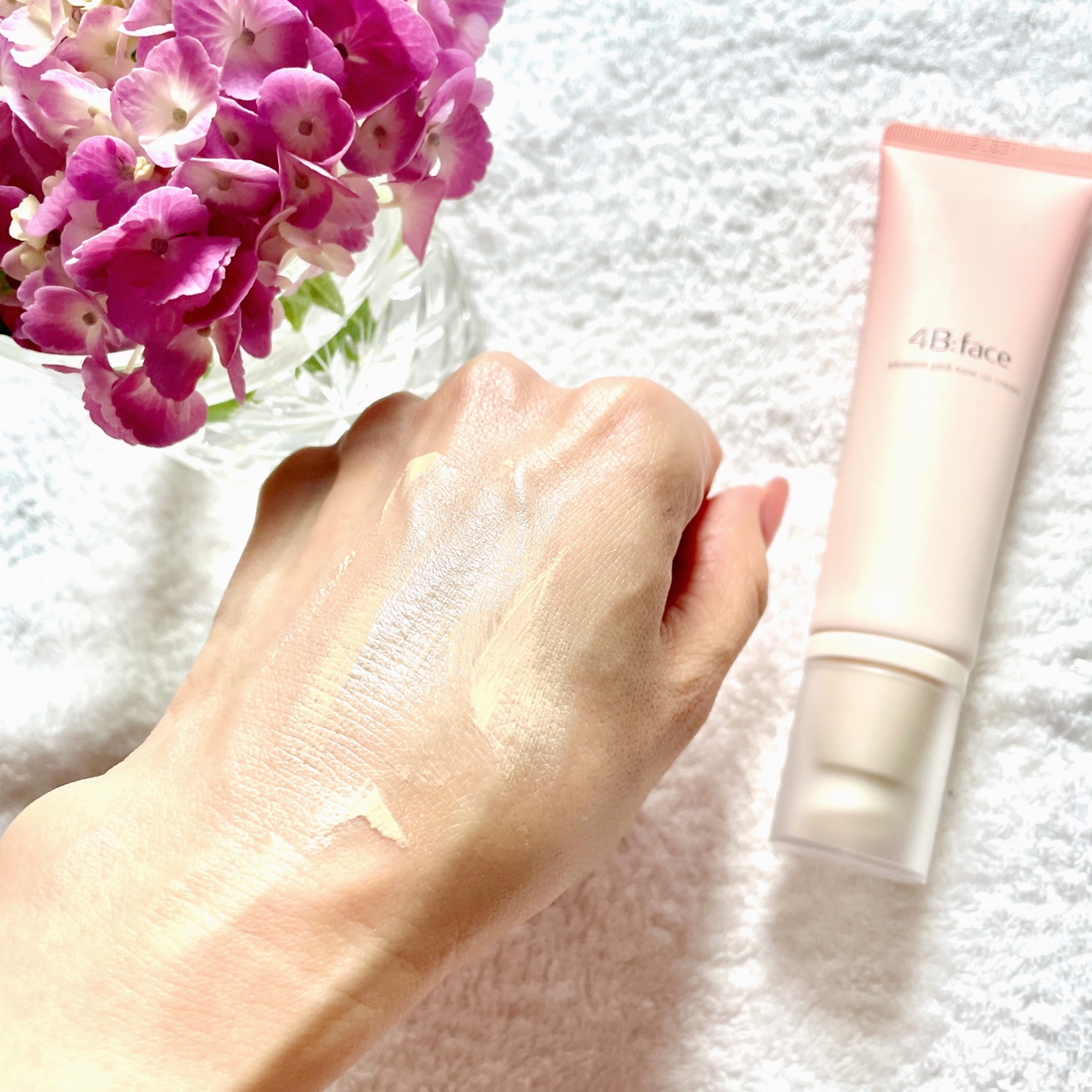 4B:face ブロッサムピンクトーンアップ*クリームのクチコミ「4B:face Blossom Pink Tone-up Creaｍ
お試しさせていただきまし.....」（2枚目）