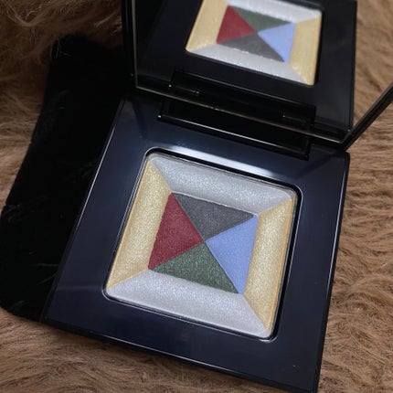 コンスピキュアス アイズ リミテッドコレクション b/Amplitude/単色アイシャドウを使ったクチコミ(1枚目)