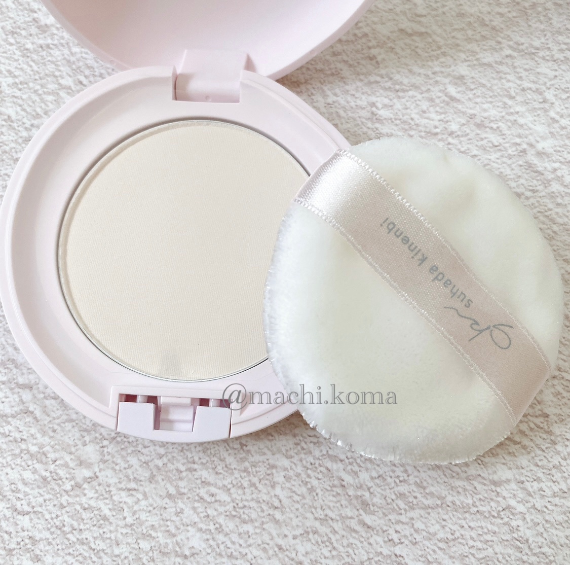 サナ　素肌記念日 スキンケアパウダー N 02 クリアベージュ/素肌記念日/プレストパウダーを使ったクチコミ（3枚目）