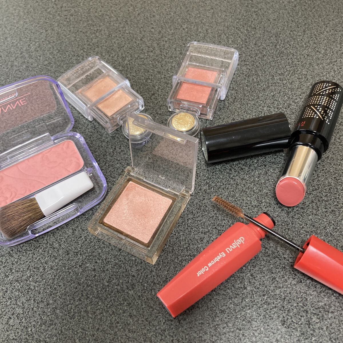 ナチュラル チークN/CEZANNE/パウダーチークを使ったクチコミ（2枚目）