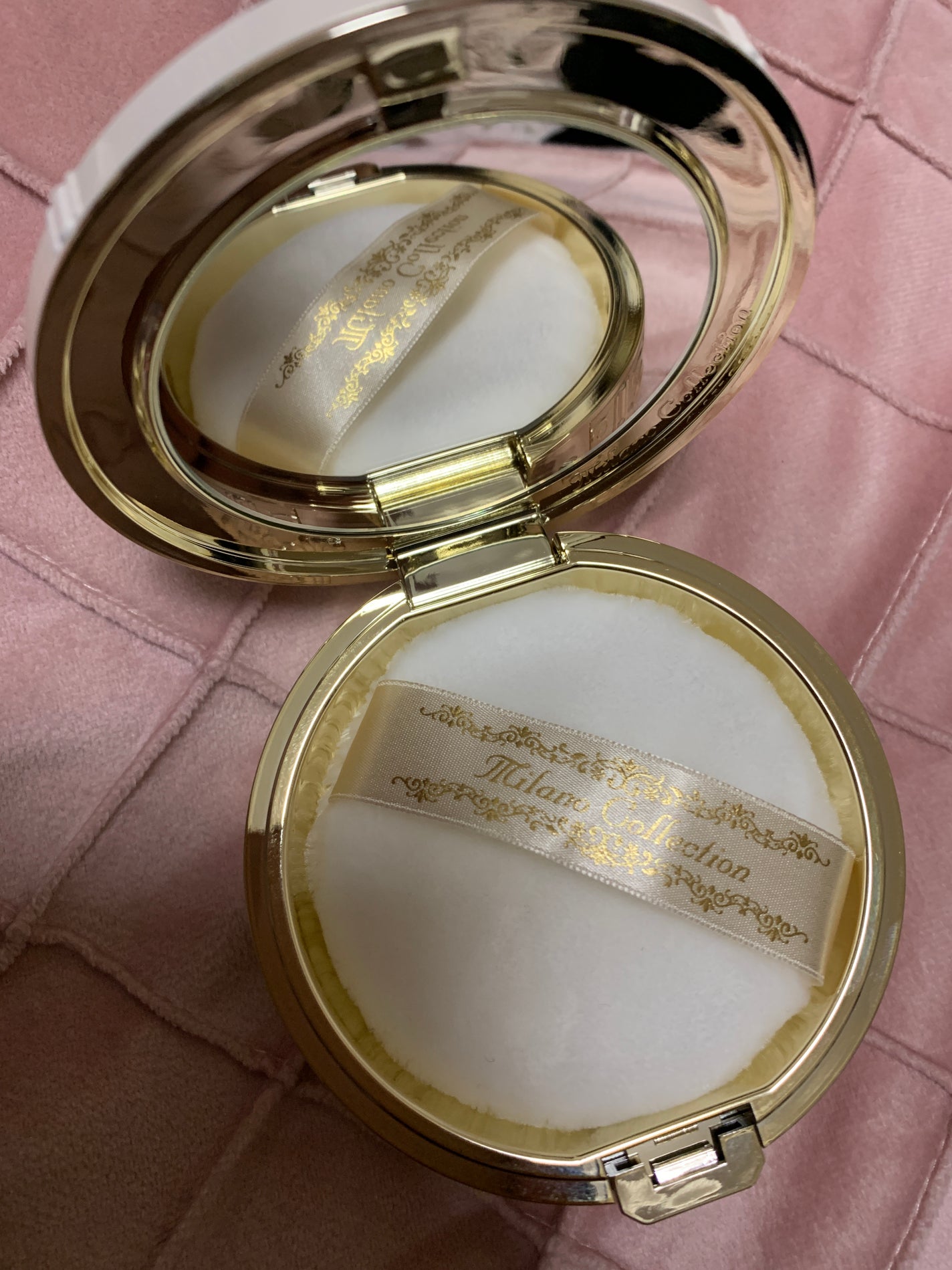 フェースアップパウダー2024/ミラノコレクション/プレストパウダーを使ったクチコミ(3枚目)