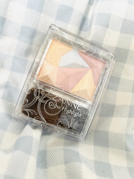 パールグロウハイライト/CEZANNE/ハイライト・シェーディングを使ったクチコミ(1枚目)