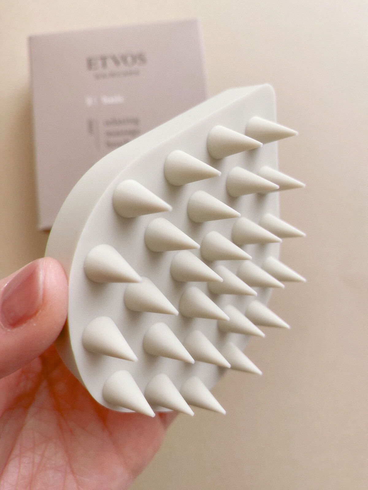 リラクシングマッサージブラシ/エトヴォス/スカルプブラシを使ったクチコミ（3枚目）