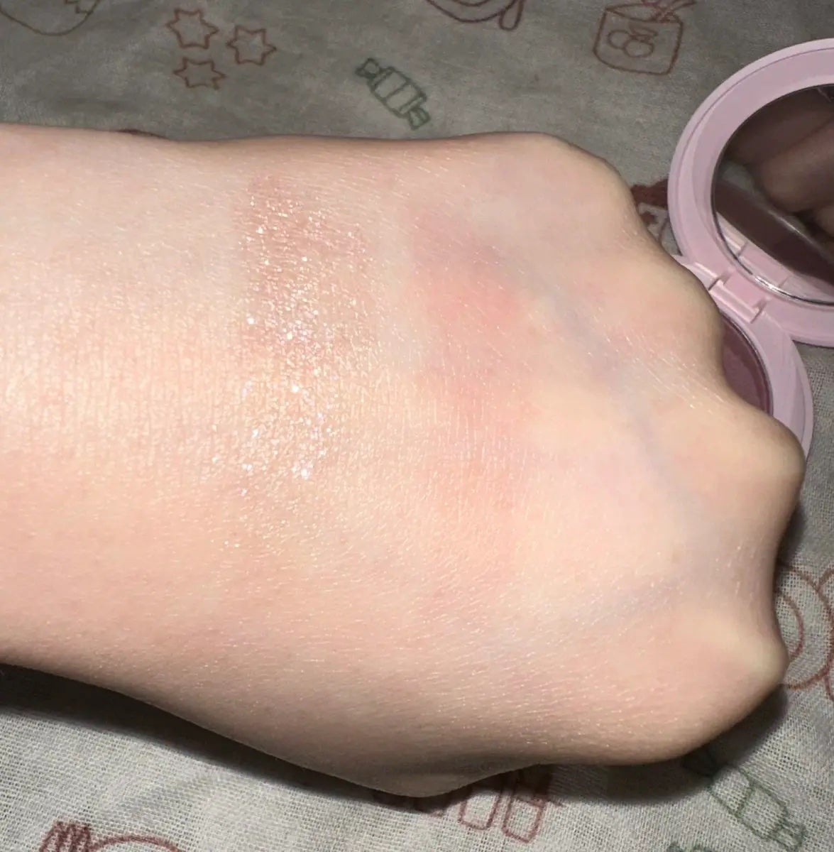 スナイデル シルキー タッチ アイズ/SNIDEL BEAUTY/アイシャドウパレットを使ったクチコミ(4枚目)