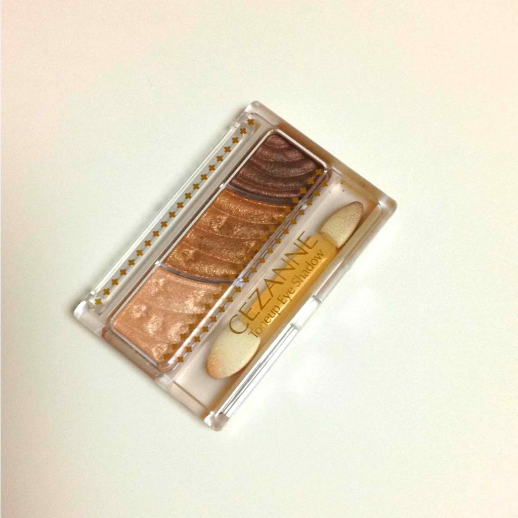 トーンアップアイシャドウ/CEZANNE/アイシャドウパレットを使ったクチコミ(1枚目)