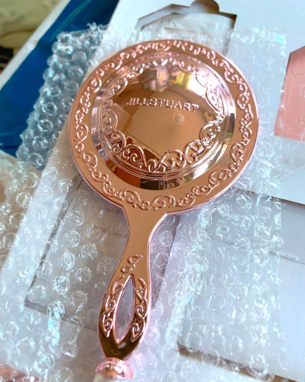 シルキー フィット/COVERMARK/パウダーファンデーションを使ったクチコミ(4枚目)