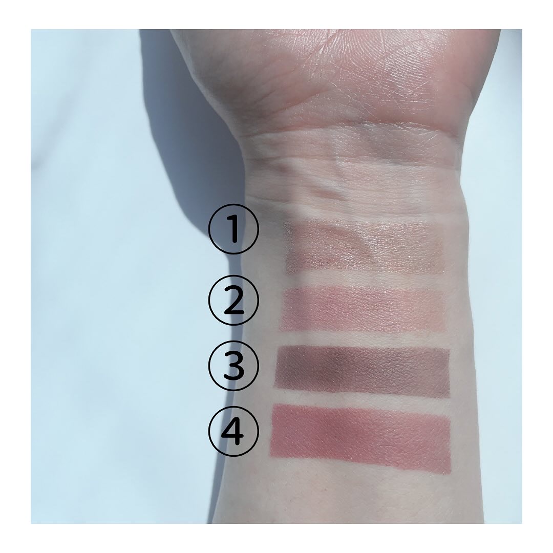 シルキースフレアイズ（マットタイプ）/キャンメイク/アイシャドウパレットを使ったクチコミ（3枚目）