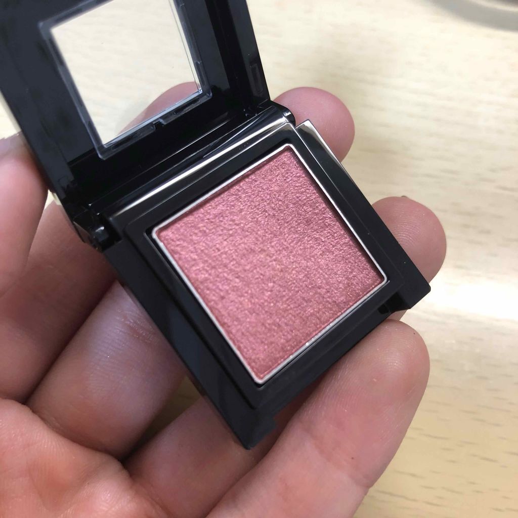 ヴィセ アヴァン シングルアイカラー/Visée/単色アイシャドウを使ったクチコミ(2枚目)