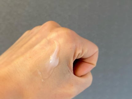 シカ スージングエッセンス/TAGA/フェイスクリームを使ったクチコミ(3枚目)