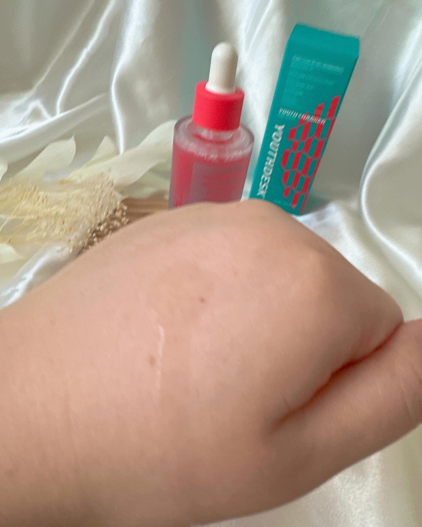 ユースチャージャーデュアルセラム/YOUTHDESK/美容液を使ったクチコミ(4枚目)