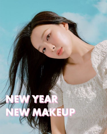 【公式】AMUSE on LIPS 「NEWYEARNEWMAKEUP☺️新しい自分を磨く新年のニュ..」（1枚目）