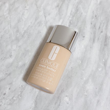 CLINIQUE イーブン ベター メークアップ 15のクチコミ「カバー力と化粧もちを重視される方におすすめのリキッドファンデーションをご紹介します✨
特徴.....」(1枚目)