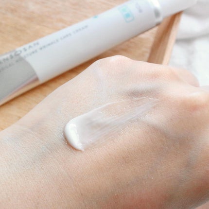 乾燥さん 薬用リンクルケアクリーム 【医薬部外品】/乾燥さん/フェイスクリームを使ったクチコミ(5枚目)