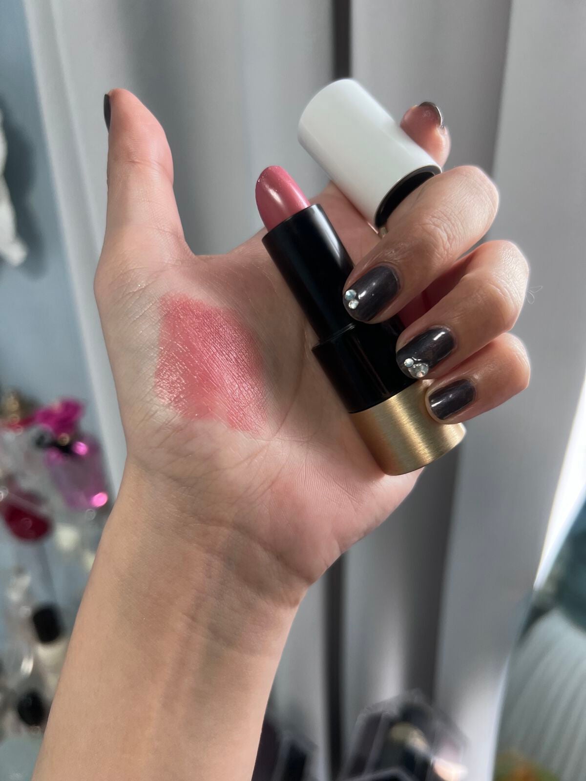 〈ルージュ・エルメス〉 ルージュ ア レーヴル サティネ/エルメス/口紅を使ったクチコミ(5枚目)