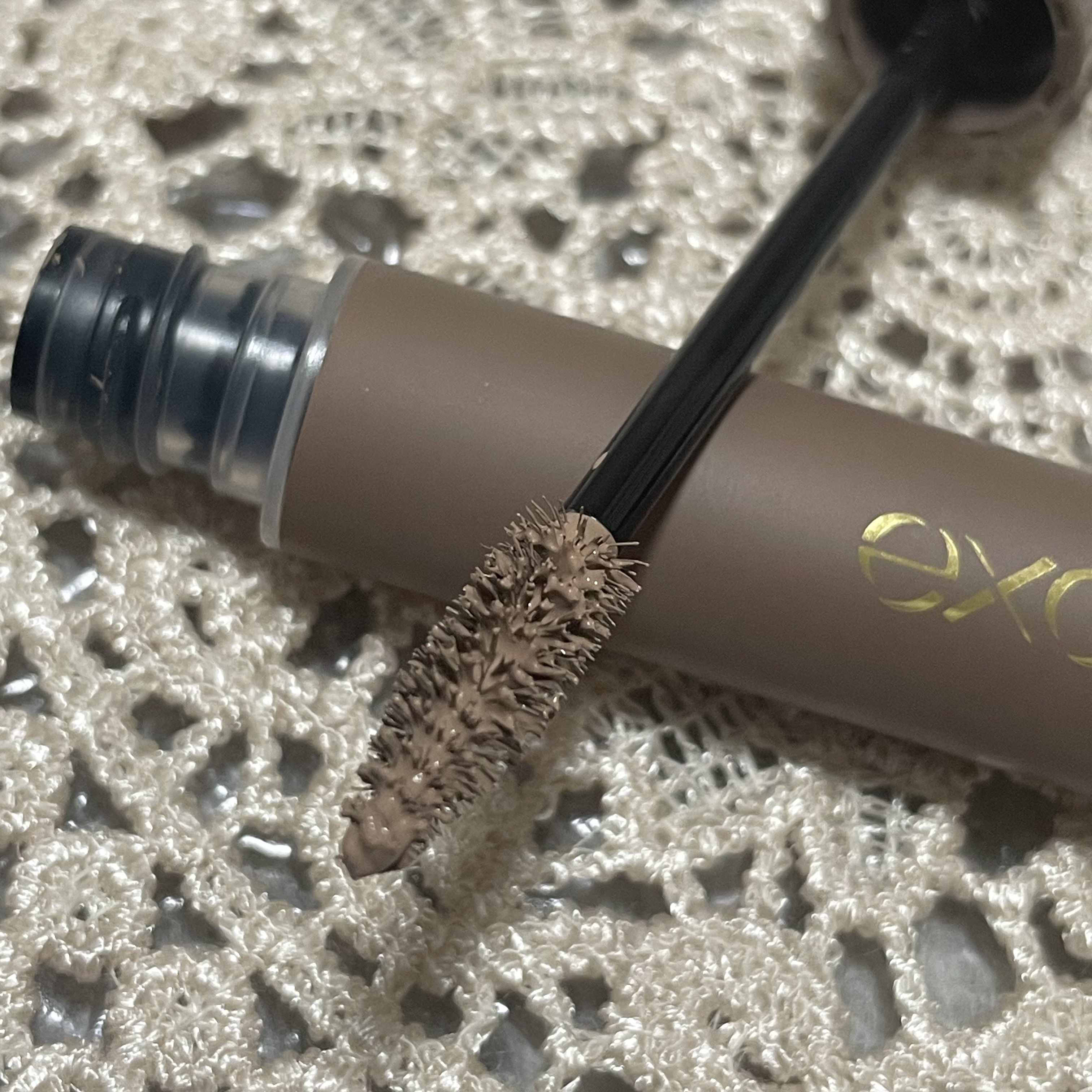 カラーオン アイブロウ CO07 ロイヤルベージュ(限定)/excel/眉マスカラを使ったクチコミ（2枚目）