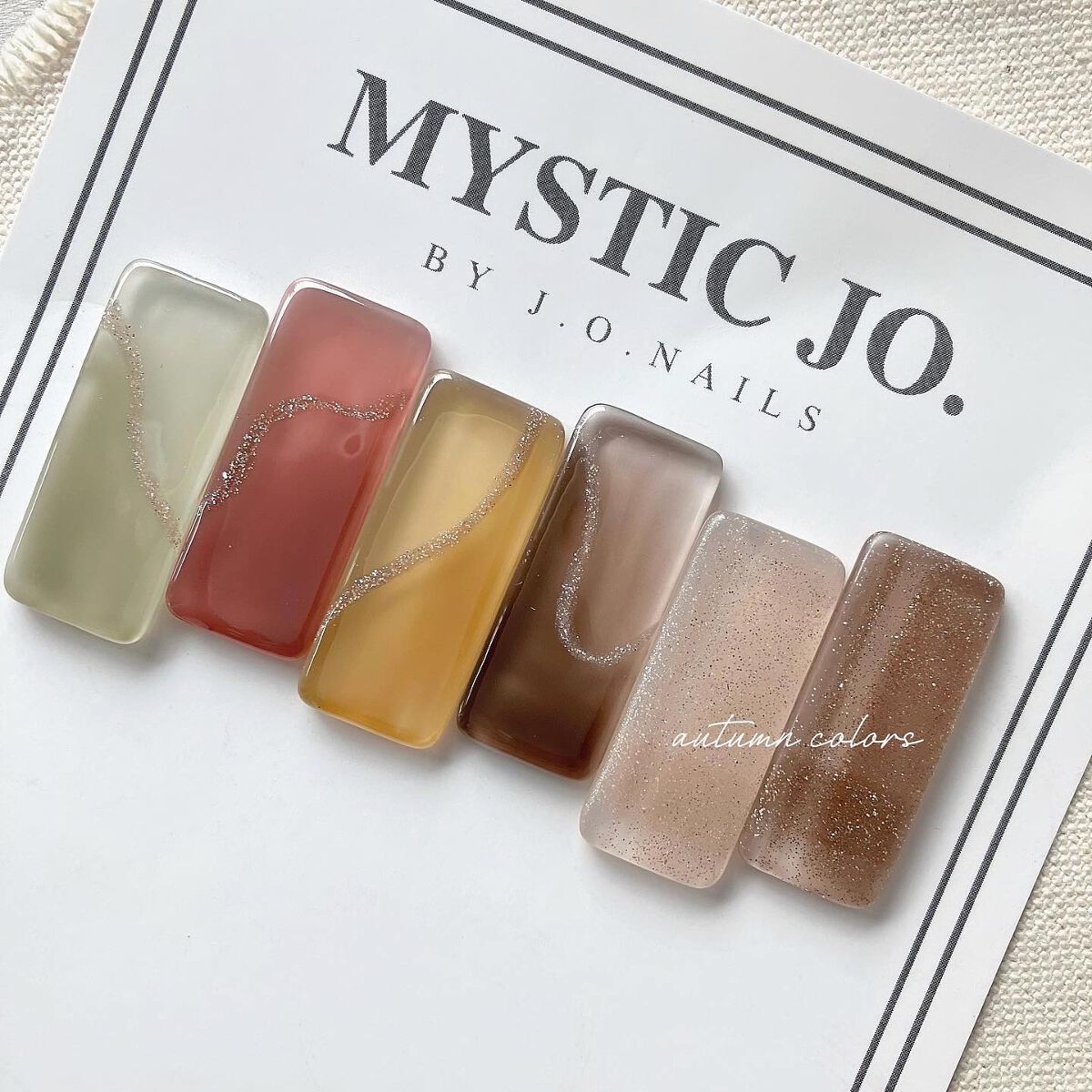 #ジェルネイル,#ニュアンスネイル,#シンプルネイル,#大人ネイル,#秋ネイル,#トレンドネイル,#個性派ネイル,#セルフネイルのネイルデザイン