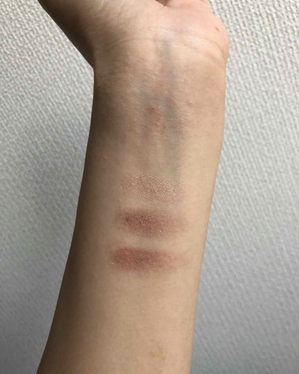 トーンアップアイシャドウ/CEZANNE/アイシャドウパレットを使ったクチコミ(2枚目)