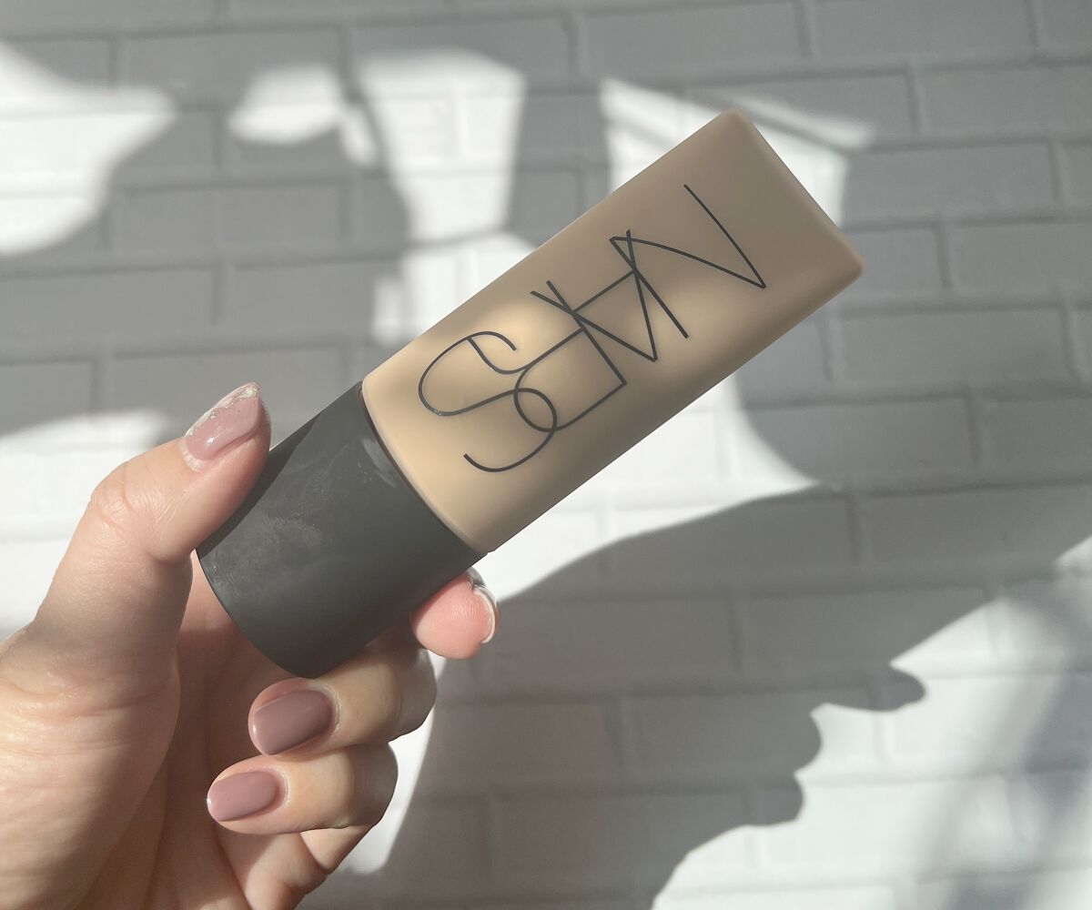 ソフトマットコンプリート ファンデーション/NARS/リキッドファンデーションを使ったクチコミ(2枚目)