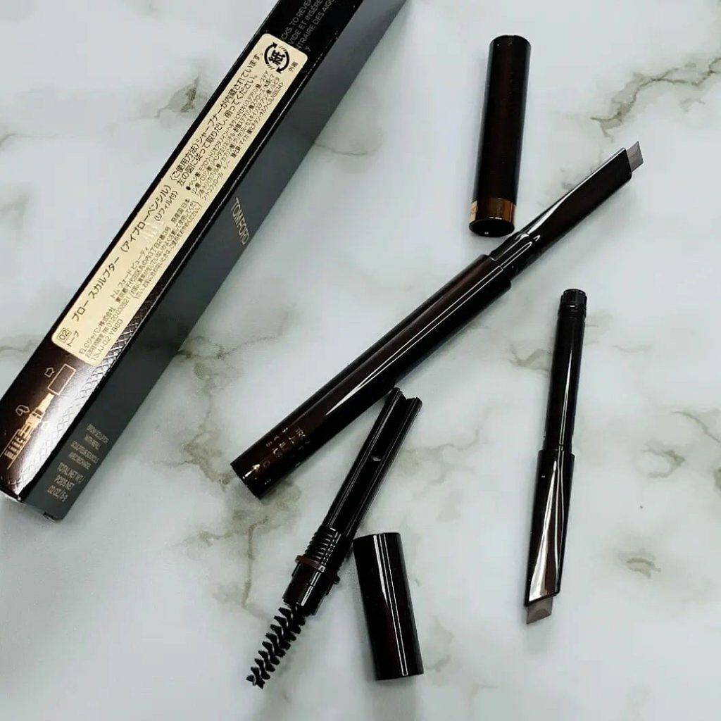 ブロー スカルプター/TOM FORD BEAUTY/アイブロウペンシルを使ったクチコミ(2枚目)
