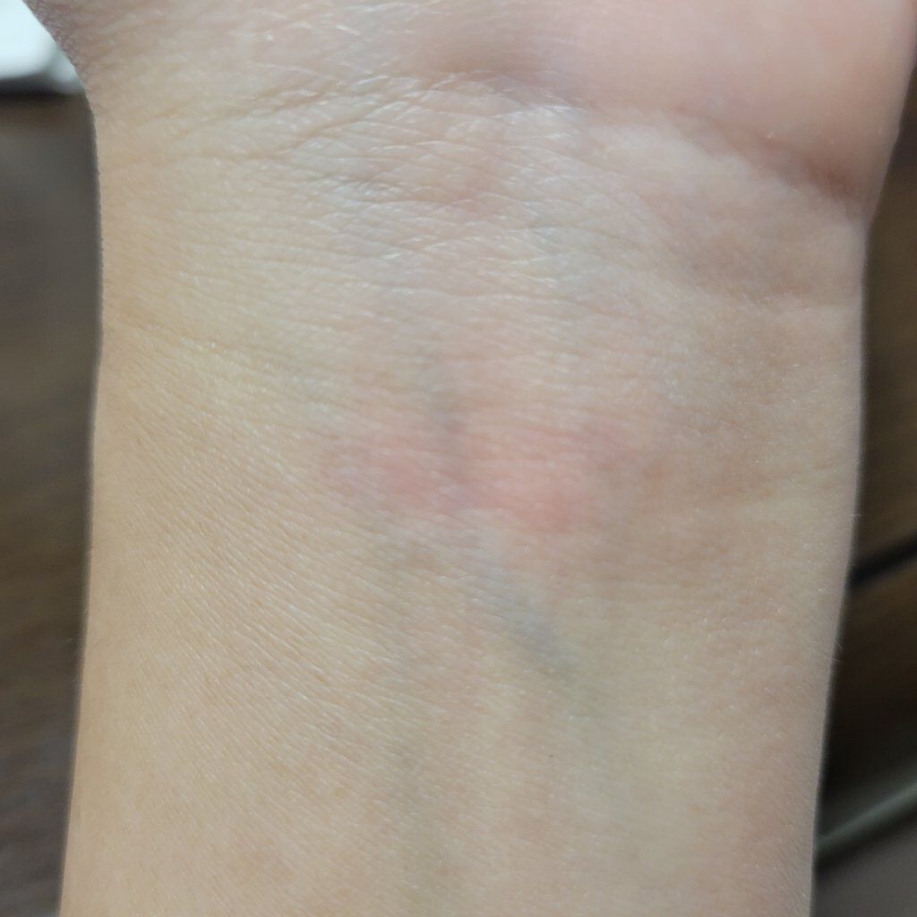 フルーティー スクイーズ ティント/innisfree/リップティントを使ったクチコミ（3枚目）