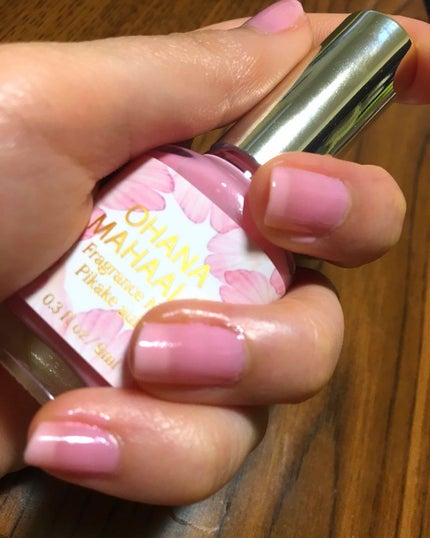 オハナ・マハロ フレグランスネイル 〈ピカケ アウリィ〉/OHANA MAHAALO/マニキュアを使ったクチコミ(2枚目)