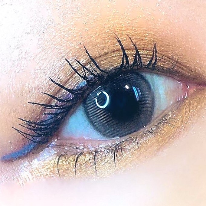 Wake Up Kristin/Hapa kristin/１ヶ月（１MONTH）カラコンを使ったクチコミ（3枚目）