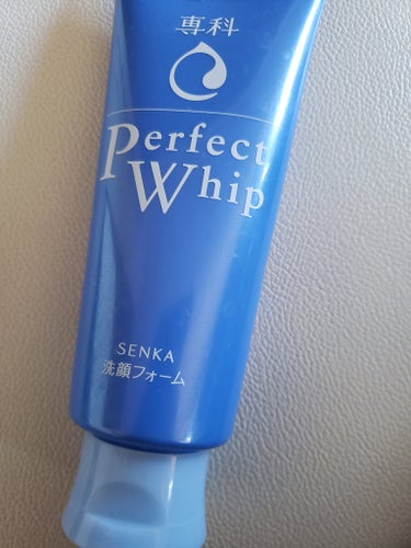 SENKA（専科） パーフェクトホイップのクチコミ「SENKA　専科　パーフェクトホイップ

コスパの良いモチモチ洗顔。
濃密な泡で乾燥肌の私でも.....」（1枚目）