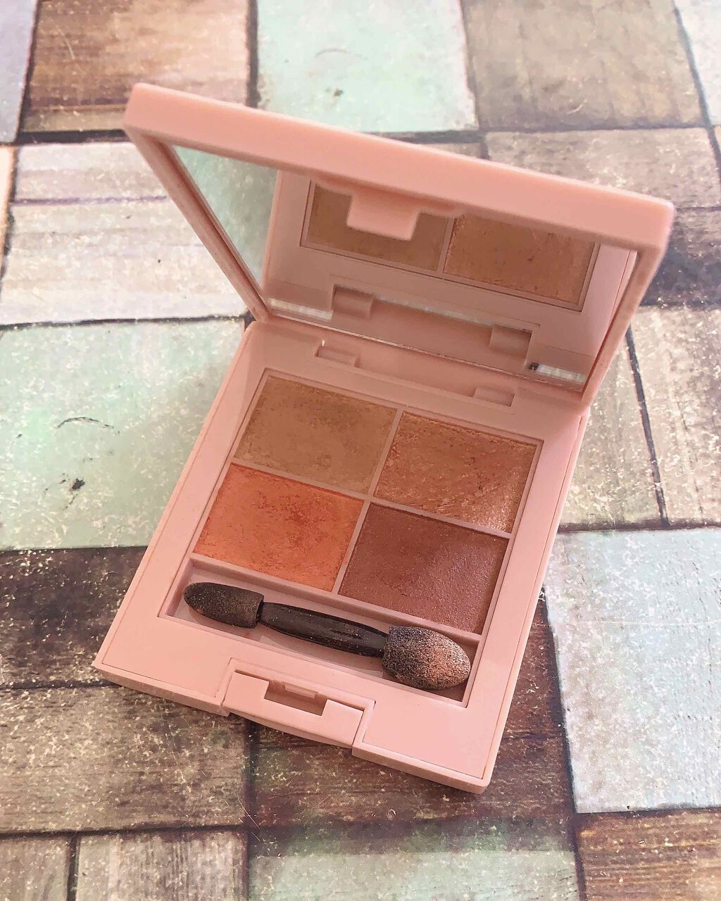 イロアソビ 4色アイパレット/iroasobi/アイシャドウパレットを使ったクチコミ(1枚目)