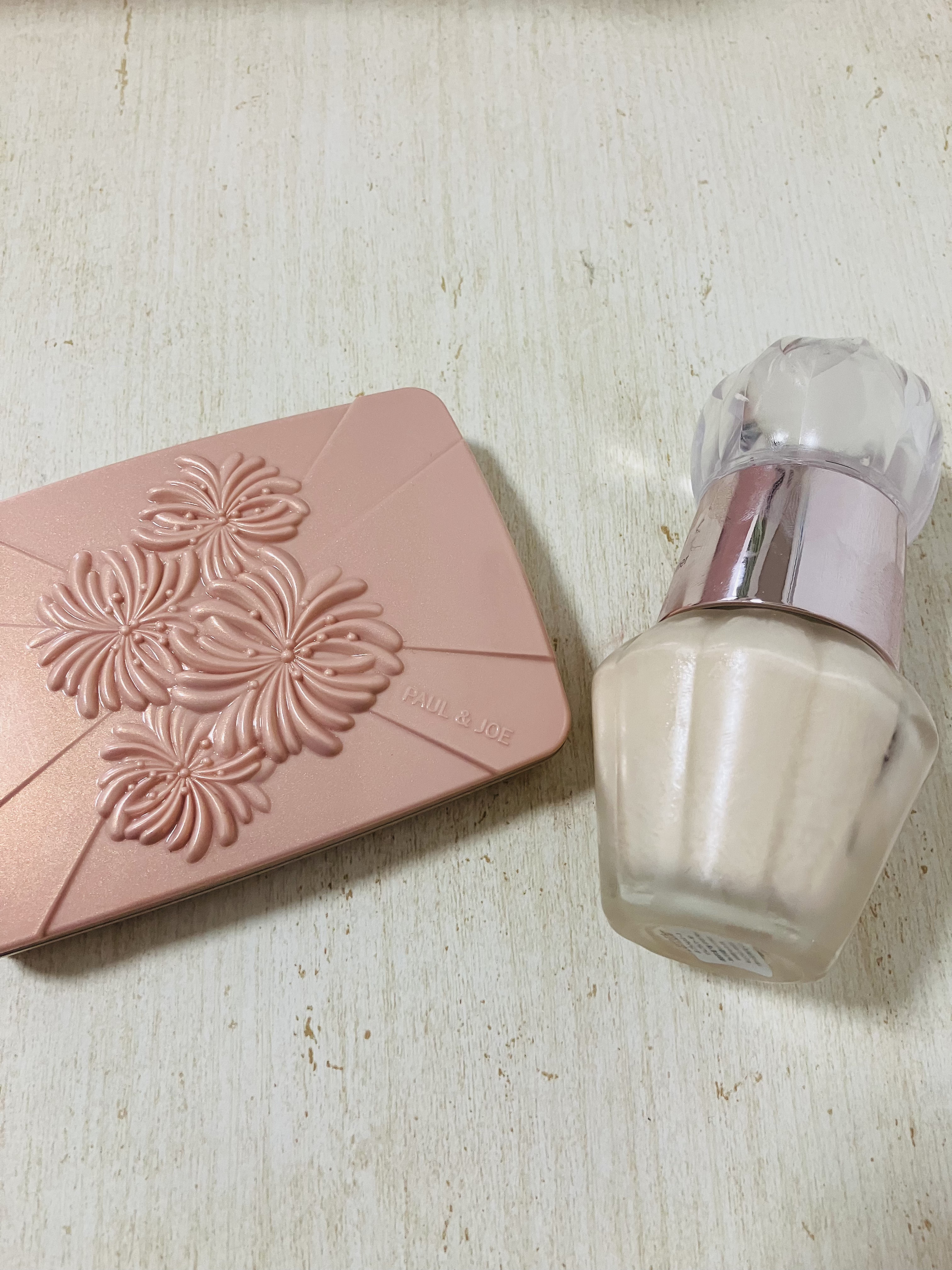 ヴェール ファンデーション N/PAUL & JOE BEAUTE/パウダーファンデーションを使ったクチコミ（1枚目）