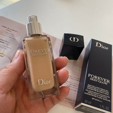 ディオールスキン フォーエヴァー フルイド グロウ/Dior/リキッドファンデーションを使ったクチコミ（2枚目）