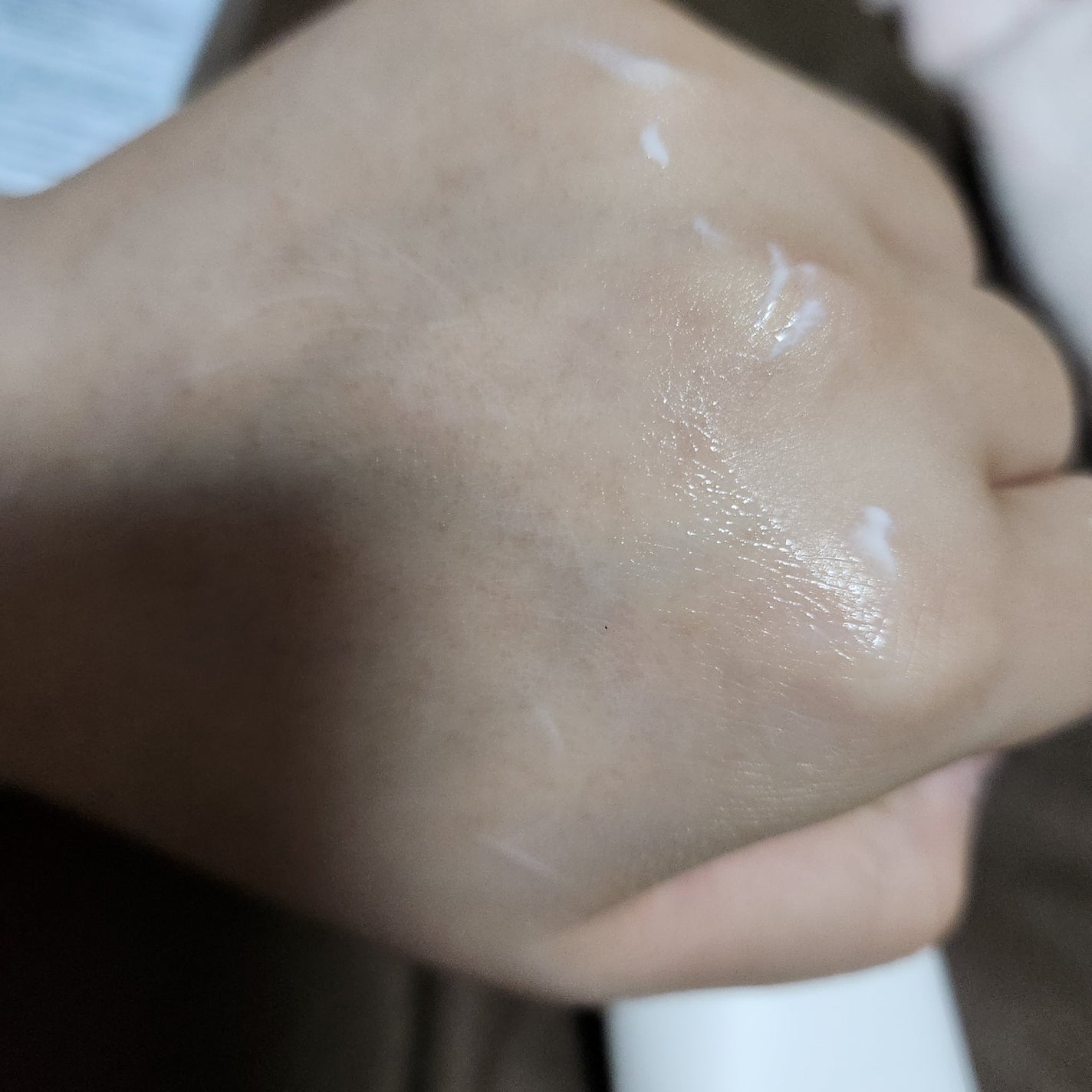 ヒアルーシカ ウォーターフィット サンセラム/SKIN1004/日焼け止めローションを使ったクチコミ(3枚目)