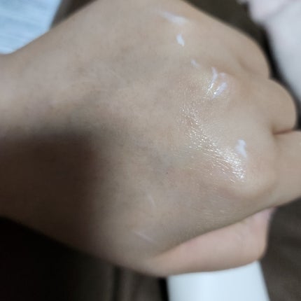 ヒアルーシカ ウォーターフィット サンセラム/SKIN1004/日焼け止めローションを使ったクチコミ(3枚目)