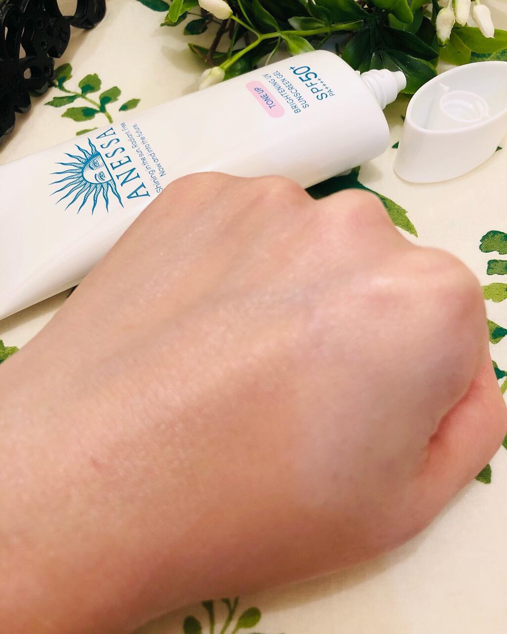 ブライトニングUV ジェル/アネッサ/化粧下地を使ったクチコミ(4枚目)