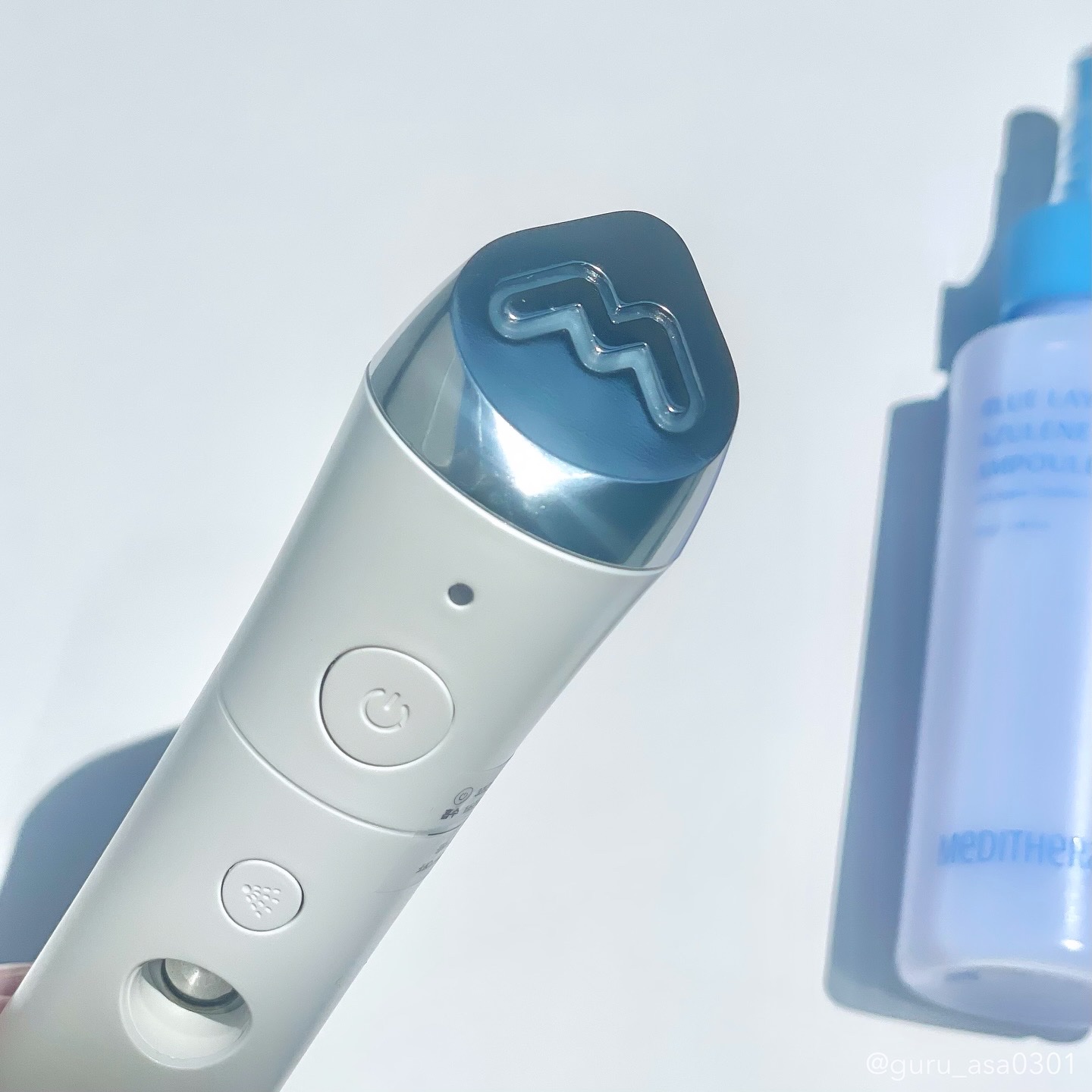 ブルーレイヤーミストアンプルジェット美顔器/MEDITHERAPY/美顔器・マッサージを使ったクチコミ（3枚目）