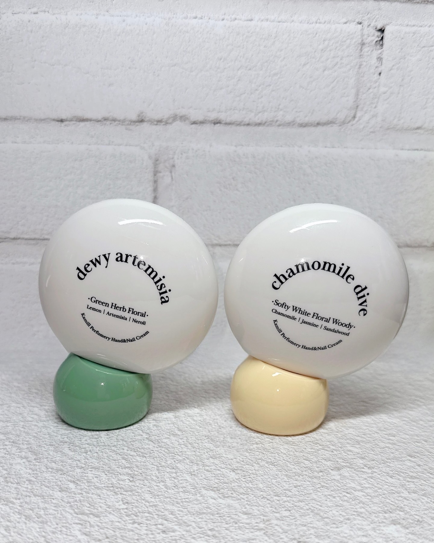 パフューマリー ハンド＆ネイルクリーム デューイアルテミシア 50ml/カミール/ハンドクリームを使ったクチコミ（3枚目）