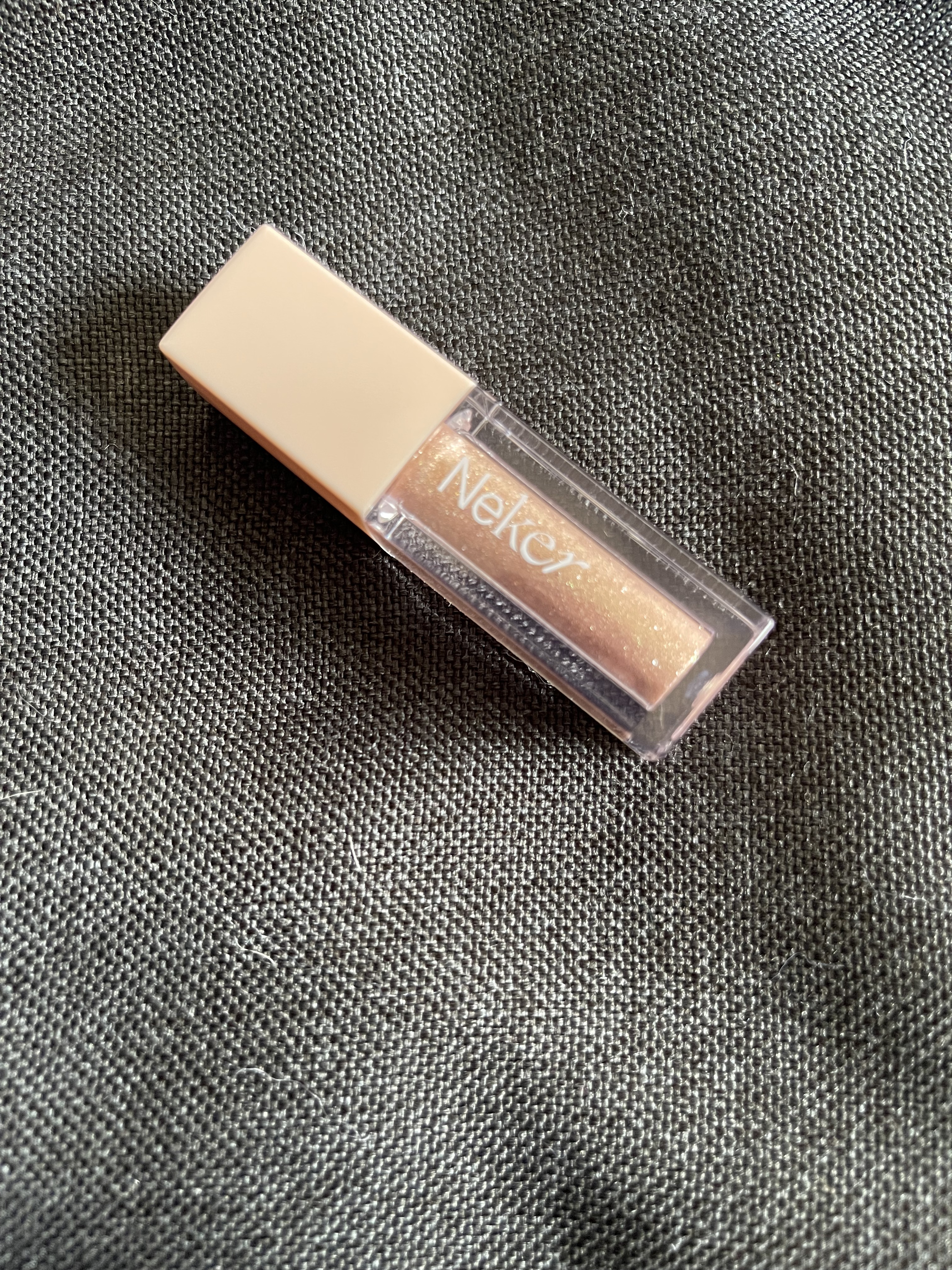 グリッター/Neker /グリッターを使ったクチコミ（1枚目）