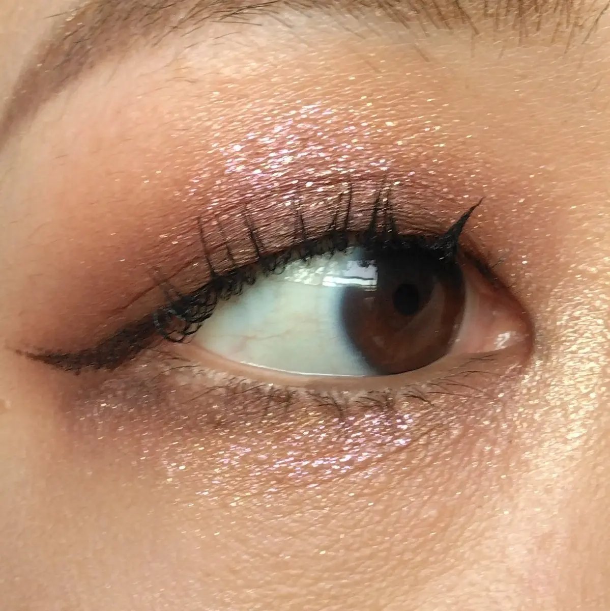 アフターグロー イリジスタブル アイシャドーパレット/NARS/アイシャドウパレットを使ったクチコミ（3枚目）